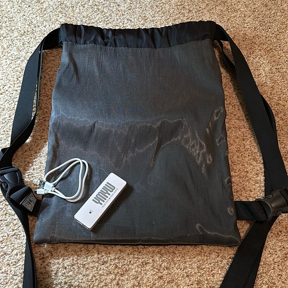 LED Chargeable Drawstring Bag - Picture 1 of 11